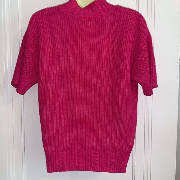 Vtg 80s fuchsia pink short sleeved sweater - Picture 5 of 6